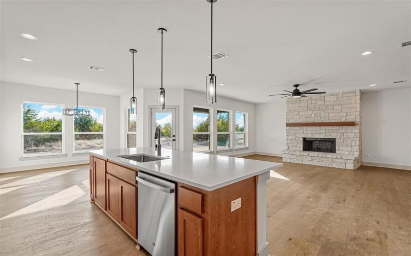 730 Evergreen, Nevada, TX 75173, 4 Habitaciones Habitaciones , ,3 BañosBaños,Residential,En Venta,730 Evergreen,0,21145006