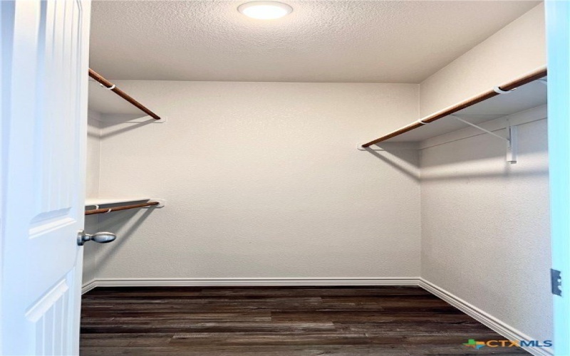 222 Dolphin Drive, Temple, TX 76501, 6 Bedrooms Bedrooms, ,7 BathroomsBathrooms,Residential Multi Family,For Sale,222 Dolphin Drive,0,600727