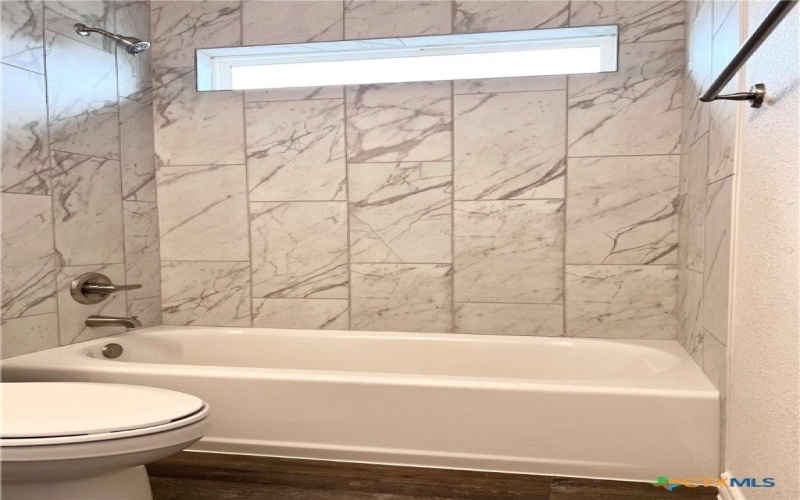 222 Dolphin Drive, Temple, TX 76501, 6 Bedrooms Bedrooms, ,7 BathroomsBathrooms,Residential Multi Family,For Sale,222 Dolphin Drive,0,600727