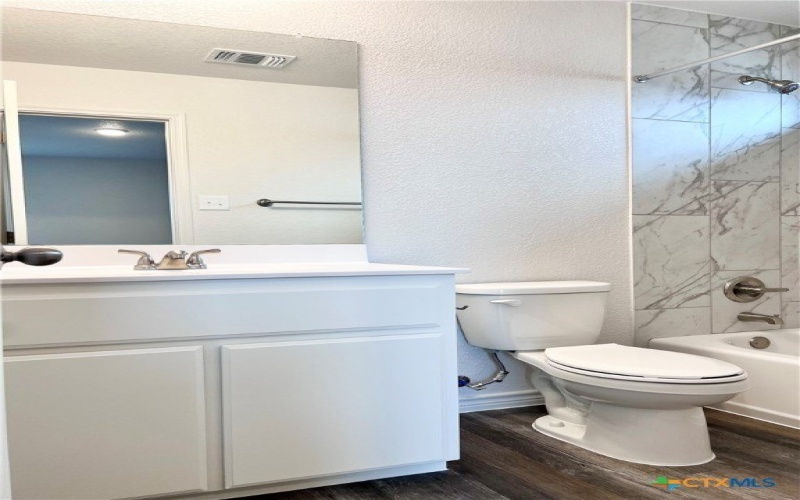 222 Dolphin Drive, Temple, TX 76501, 6 Bedrooms Bedrooms, ,7 BathroomsBathrooms,Residential Multi Family,For Sale,222 Dolphin Drive,0,600727