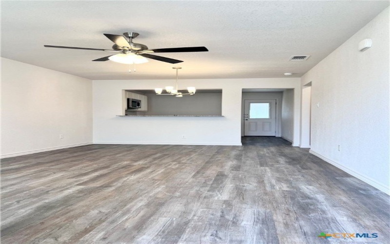 222 Dolphin Drive, Temple, TX 76501, 6 Bedrooms Bedrooms, ,7 BathroomsBathrooms,Residential Multi Family,For Sale,222 Dolphin Drive,0,600727