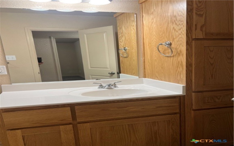 6203 Twistleaf Lane unit: A & B #A & B, Killeen, TX 76543, ,Residential Multi Family,En Venta,6203 Twistleaf Lane unit: A & B,0,600899