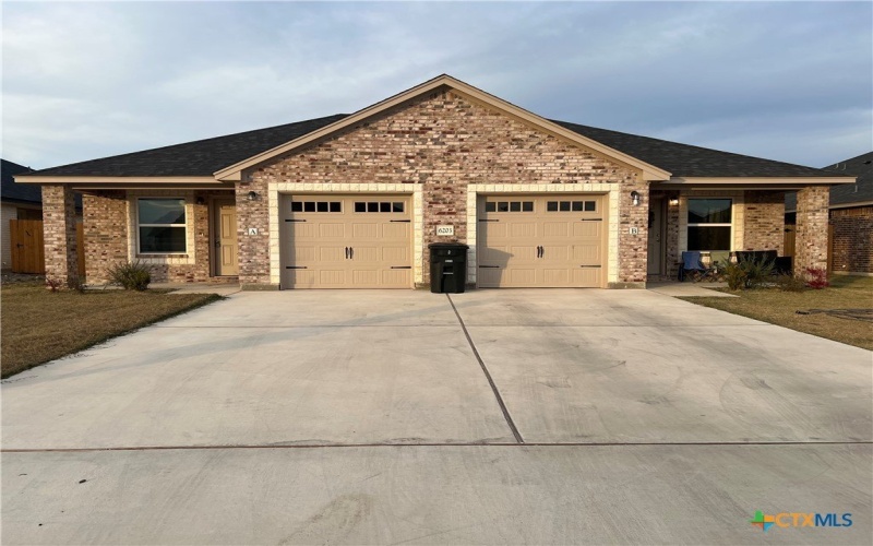 6203 Twistleaf Lane unit: A & B #A & B, Killeen, TX 76543, ,Residential Multi Family,En Venta,6203 Twistleaf Lane unit: A & B,0,600899