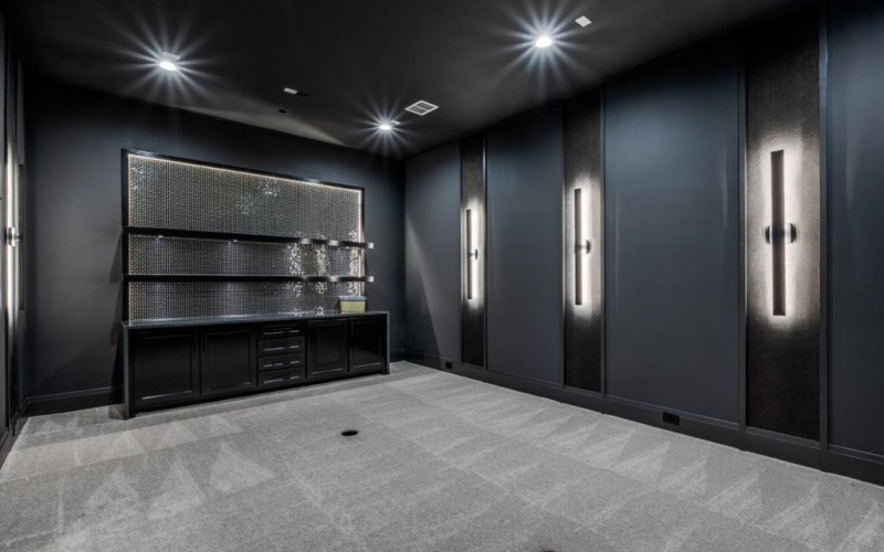 2223 Courtland Drive, Frisco, TX 75034, 5 Bedrooms Bedrooms, ,6 BathroomsBathrooms,Residential,For Sale,2223 Courtland Drive,0,21138918