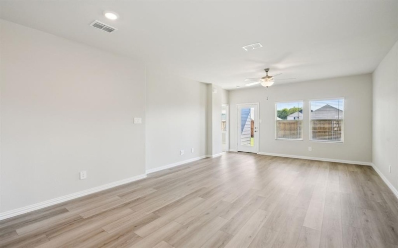 3607 Bonham Drive, Farmersville, TX 75442, 4 Habitaciones Habitaciones , ,2 BañosBaños,Residential,En Venta,3607 Bonham Drive,0,21141533