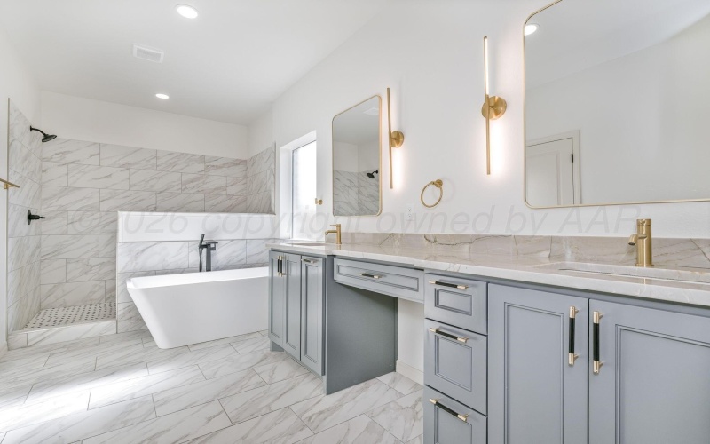 1312 N CLEVELAND Street, Amarillo, TX 79107-6721, 3 Habitaciones Habitaciones , ,2 BañosBaños,Residential,En Venta,1312 N CLEVELAND Street,0,26-177