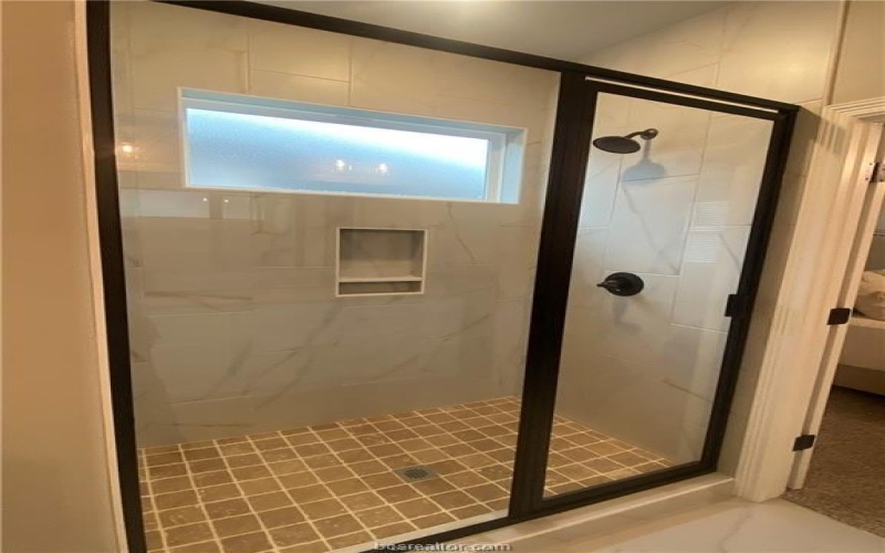 6434 Raleigh Loop, College Station, TX 77845, 4 Bedrooms Bedrooms, ,3 BathroomsBathrooms,Residential,For Sale,6434 Raleigh Loop,0,25013337