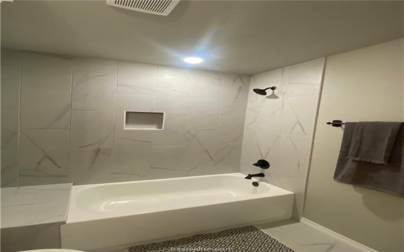 6434 Raleigh Loop, College Station, TX 77845, 4 Bedrooms Bedrooms, ,3 BathroomsBathrooms,Residential,For Sale,6434 Raleigh Loop,0,25013337