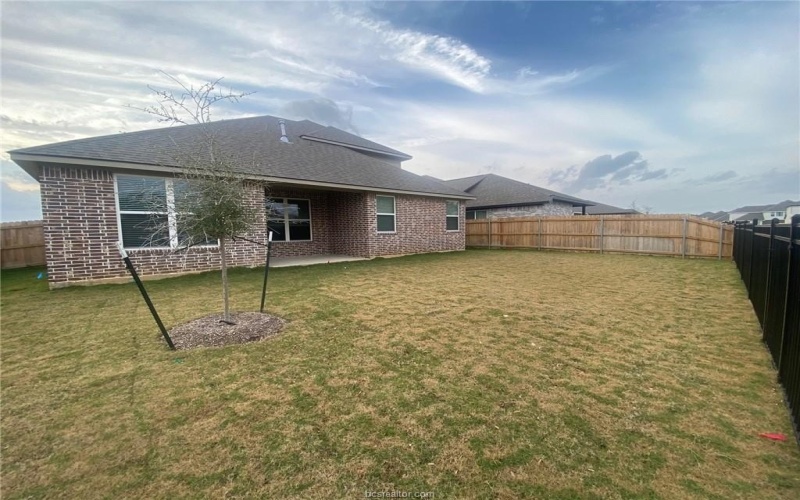 6434 Raleigh Loop, College Station, TX 77845, 4 Bedrooms Bedrooms, ,3 BathroomsBathrooms,Residential,For Sale,6434 Raleigh Loop,0,25013337