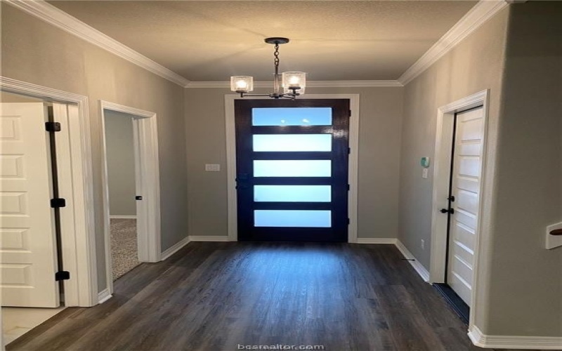 6434 Raleigh Loop, College Station, TX 77845, 4 Bedrooms Bedrooms, ,3 BathroomsBathrooms,Residential,For Sale,6434 Raleigh Loop,0,25013337