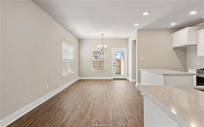 915 Fork, College Station, TX 77845, 3 Habitaciones Habitaciones , ,2 BañosBaños,Residential,En Venta,915 Fork,0,25013340