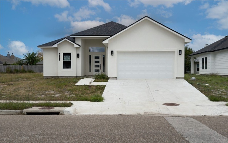 8125 Berenstain Drive, Corpus Christi, TX 78414, 3 Bedrooms Bedrooms, ,2 BathroomsBathrooms,Residential,For Sale,8125 Berenstain Drive,0,469542