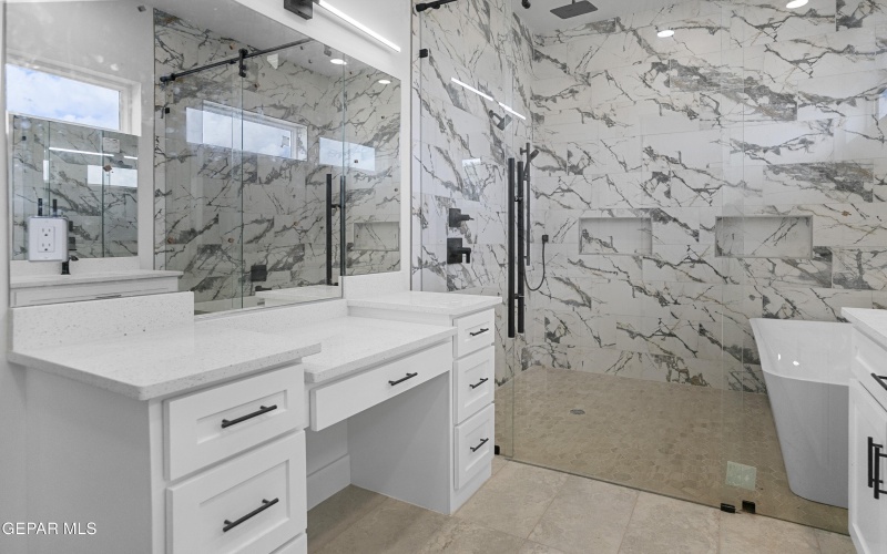 5833 MARA Place, El Paso, TX 79932, 4 Habitaciones Habitaciones , ,3 BañosBaños,Residential,En Venta,5833 MARA Place,0,935941