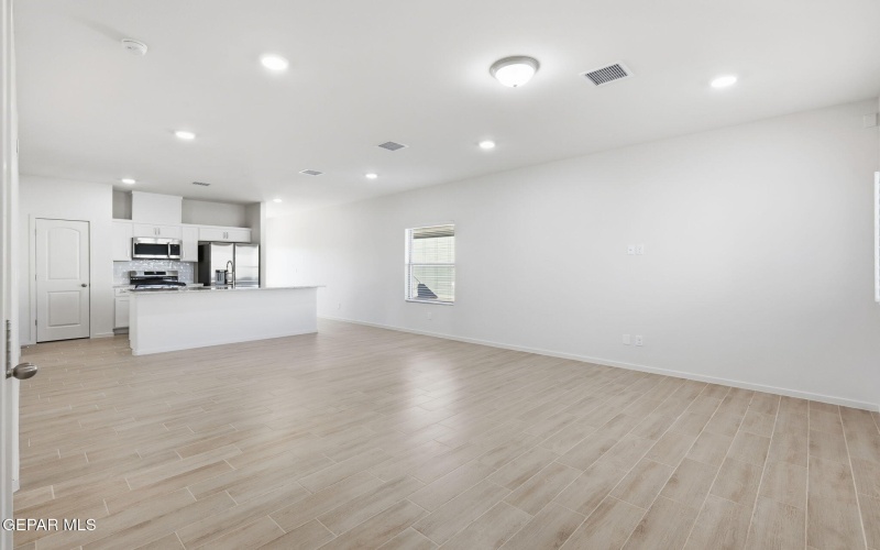 1237 Irish Summer Place, El Paso, TX 79928, 3 Bedrooms Bedrooms, ,1 BathroomBathrooms,Residential,For Sale,1237 Irish Summer Place,0,935954