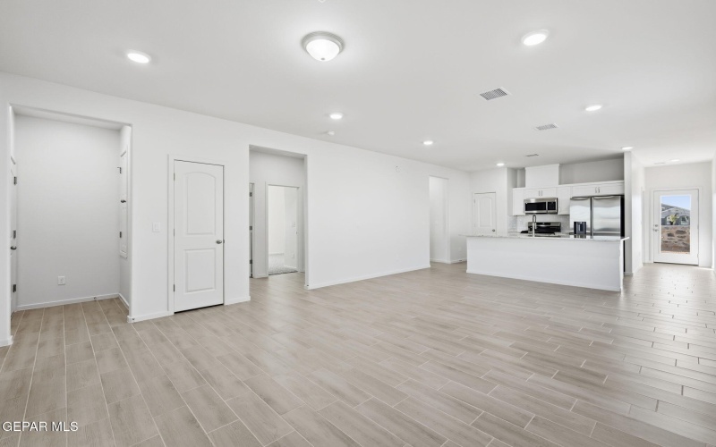 1237 Irish Summer Place, El Paso, TX 79928, 3 Bedrooms Bedrooms, ,1 BathroomBathrooms,Residential,For Sale,1237 Irish Summer Place,0,935954