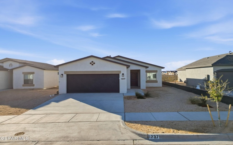 1237 Irish Summer Place, El Paso, TX 79928, 3 Bedrooms Bedrooms, ,1 BathroomBathrooms,Residential,For Sale,1237 Irish Summer Place,0,935954