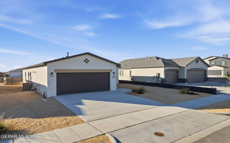 1237 Irish Summer Place, El Paso, TX 79928, 3 Bedrooms Bedrooms, ,1 BathroomBathrooms,Residential,For Sale,1237 Irish Summer Place,0,935954