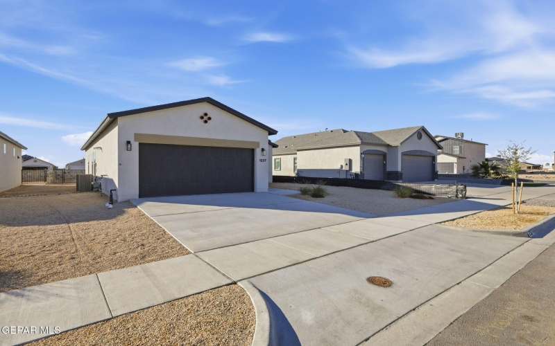 1237 Irish Summer Place, El Paso, TX 79928, 3 Bedrooms Bedrooms, ,1 BathroomBathrooms,Residential,For Sale,1237 Irish Summer Place,0,935954