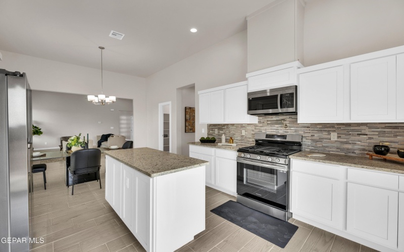 12633 Middlesbrough Avenue, El Paso, TX 79928, 3 Bedrooms Bedrooms, ,2 BathroomsBathrooms,Residential,For Sale,12633 Middlesbrough Avenue,0,935971