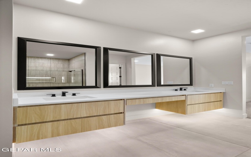 12708 Persistence Avenue, El Paso, TX 79928, 4 Habitaciones Habitaciones , ,2 BañosBaños,Residential,En Venta,12708 Persistence Avenue,0,935974