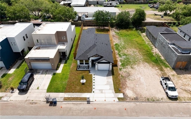 5204 Shalom Drive, Edinburg, TX 78539, 3 Habitaciones Habitaciones , ,2 BañosBaños,Residential,En Venta,5204 Shalom Drive,0,491363