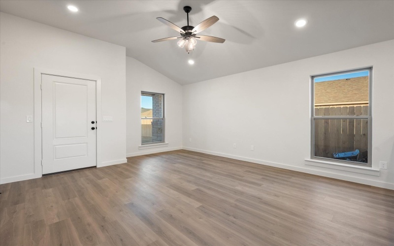 7021 14th Street, Lubbock, TX 79416, 3 Habitaciones Habitaciones , ,2 BañosBaños,Residential,En Venta,7021 14th Street,0,202600086