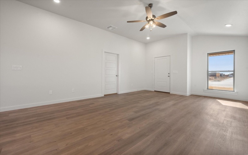 3110 138th Place, Lubbock, TX 79423, 3 Habitaciones Habitaciones , ,2 BañosBaños,Residential,En Venta,3110 138th Place,0,202600089