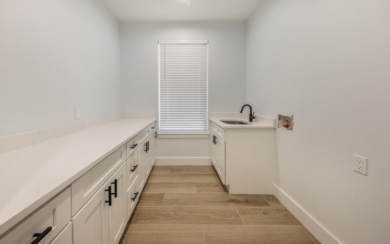 6894 Brody Road, Lubbock, TX 79407, 4 Habitaciones Habitaciones , ,3 BañosBaños,Residential,En Venta,6894 Brody Road,0,202600122