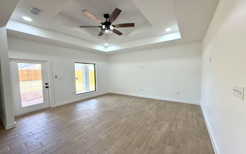 5606 Bramble Ln., Laredo, TX 78046, 3 Habitaciones Habitaciones , ,2 BañosBaños,Residential,En Venta,5606 Bramble Ln.,0,20260083