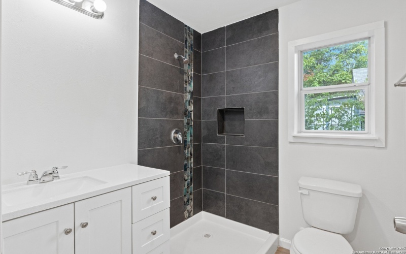 1502 Menchaca, San Antonio, TX 78207, 3 Bedrooms Bedrooms, ,2 BathroomsBathrooms,Residential,For Sale,1502 Menchaca,0,1898741