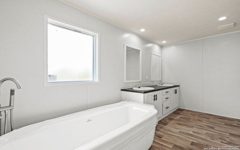 1144 Turkey Canyon, Spring Branch, TX 78070, 3 Bedrooms Bedrooms, ,2 BathroomsBathrooms,Residential,For Sale,1144 Turkey Canyon,0,1931659