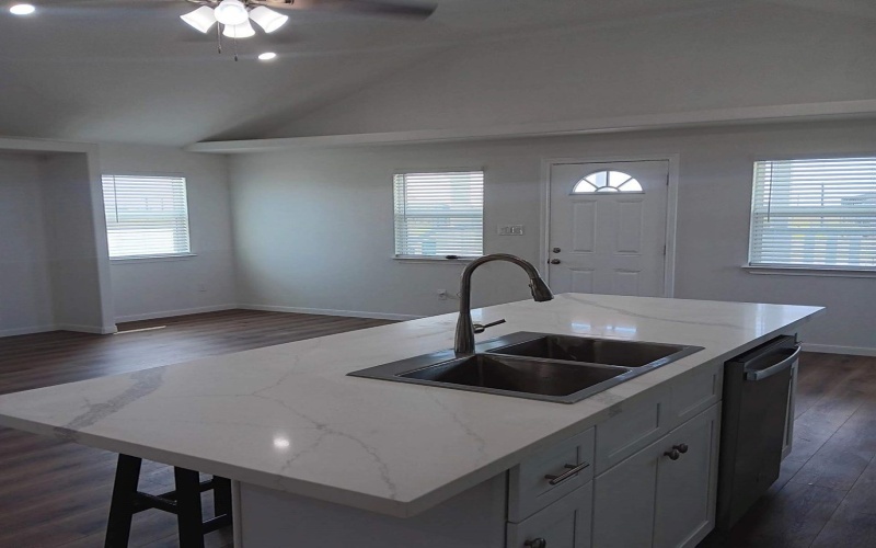 295 Seahorse, Palacios, TX 77465, 2 Habitaciones Habitaciones , ,2 BañosBaños,Residential,En Venta,295 Seahorse,778351
