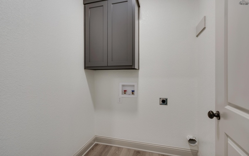 1426 AMHERST STREET, Burkburnett, TX 76354, 3 Habitaciones Habitaciones , ,2 BañosBaños,Residential,En Venta,1426 AMHERST STREET,0,181678