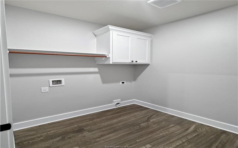 2100 Zebrina Court, Bryan, TX 77807, 4 Habitaciones Habitaciones , ,2 BañosBaños,Residential,En Venta,2100 Zebrina Court,0,26000165