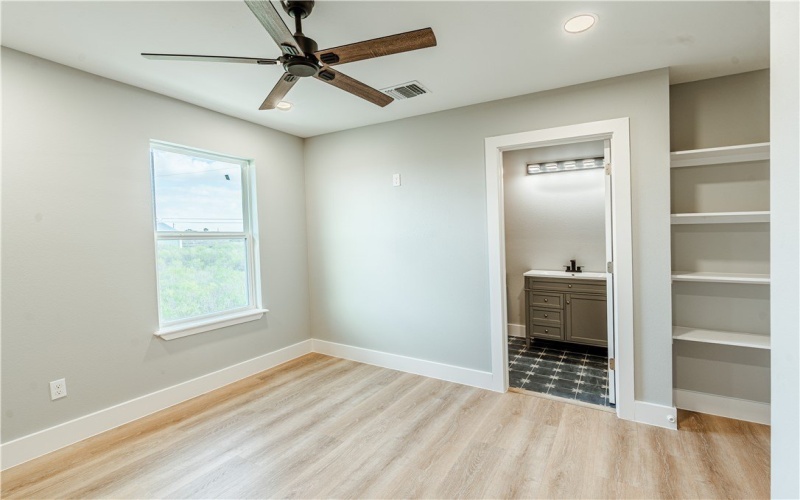 324 W Live Oak, Rockport, TX 78382, 3 Habitaciones Habitaciones , ,3 BañosBaños,Residential,En Venta,324 W Live Oak,0,469448