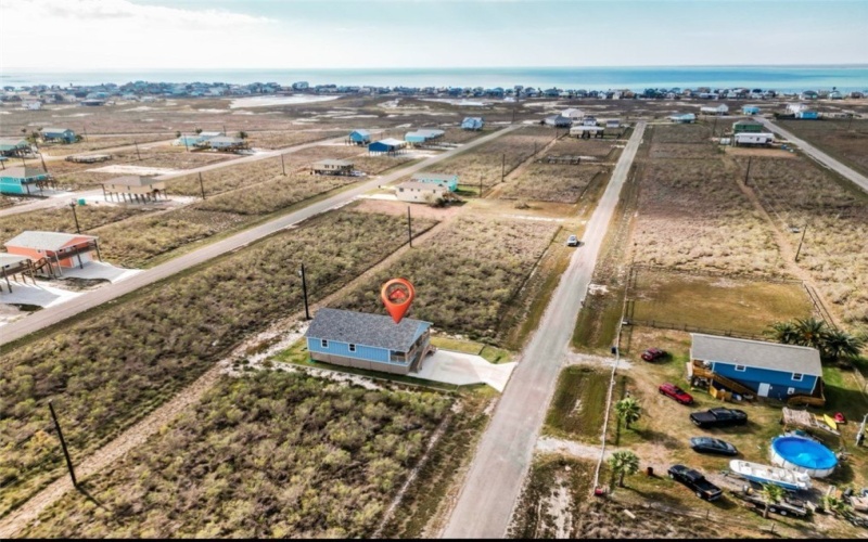 324 W Live Oak, Rockport, TX 78382, 3 Habitaciones Habitaciones , ,3 BañosBaños,Residential,En Venta,324 W Live Oak,0,469448