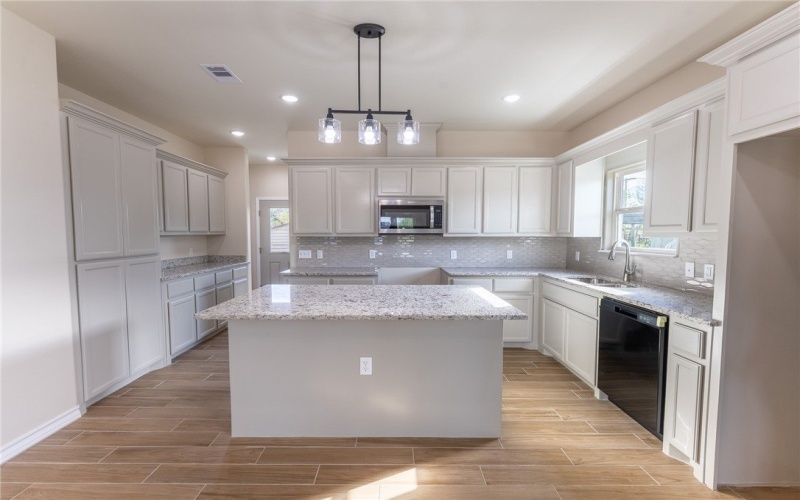 2502 Lynch Street, Corpus Christi, TX 78404, 3 Bedrooms Bedrooms, ,2 BathroomsBathrooms,Residential,For Sale,2502 Lynch Street,0,469510