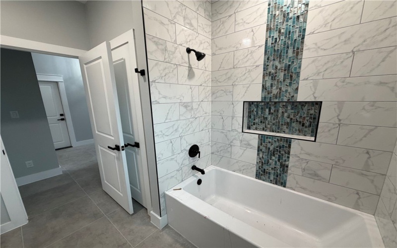 741 S 10th, Aransas Pass, TX 78336, 3 Habitaciones Habitaciones , ,2 BañosBaños,Residential,En Venta,741 S 10th,0,469515