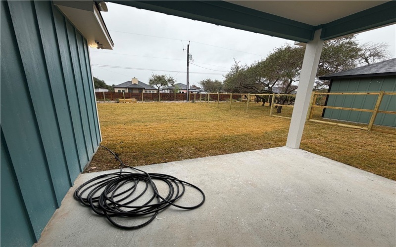 741 S 10th, Aransas Pass, TX 78336, 3 Habitaciones Habitaciones , ,2 BañosBaños,Residential,En Venta,741 S 10th,0,469515