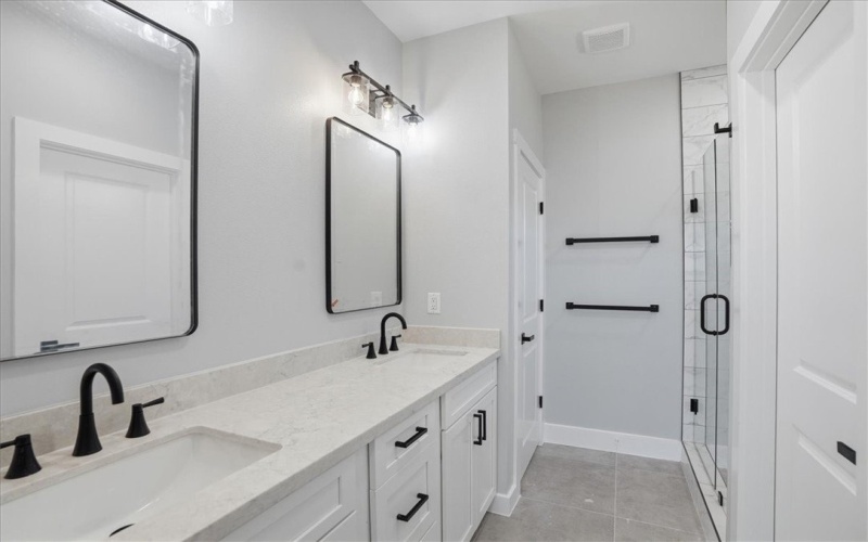 741 S 10th, Aransas Pass, TX 78336, 3 Habitaciones Habitaciones , ,2 BañosBaños,Residential,En Venta,741 S 10th,0,469515