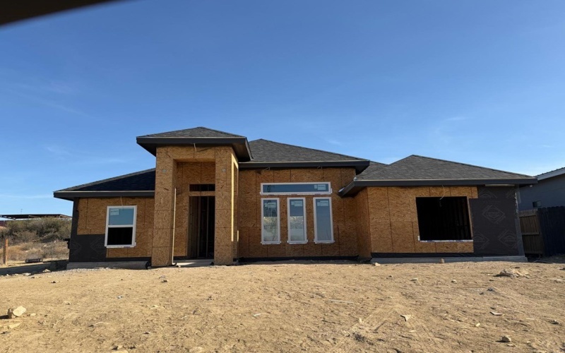 2058 Frank Chisum St., Eagle Pass, TX 78852, 3 Bedrooms Bedrooms, ,2 BathroomsBathrooms,Residential,For Sale,2058 Frank Chisum St.,0,81967