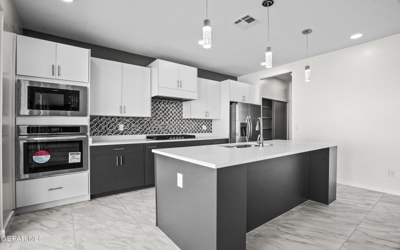 1781 URIJAH Place, El Paso, TX 79928, 4 Habitaciones Habitaciones , ,1 BañoBaños,Residential,En Venta,1781 URIJAH Place,0,935994