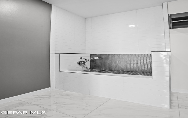 1781 URIJAH Place, El Paso, TX 79928, 4 Habitaciones Habitaciones , ,1 BañoBaños,Residential,En Venta,1781 URIJAH Place,0,935994