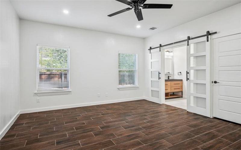 329 S 2nd Street, Wylie, TX 75098, 3 Bedrooms Bedrooms, ,2 BathroomsBathrooms,Residential,For Sale,329 S 2nd Street,0,21057397