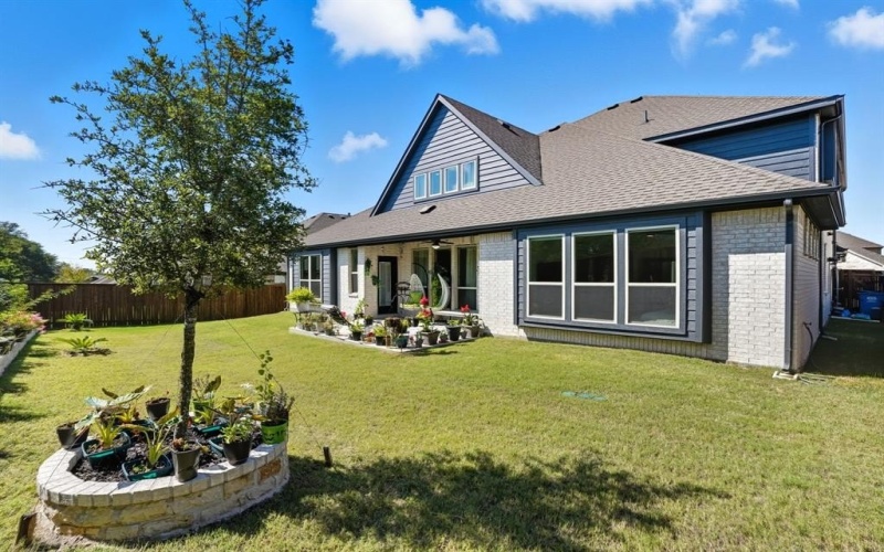 407 Sparrow Drive, Wylie, TX 75098, 5 Habitaciones Habitaciones , ,5 BañosBaños,Residential,En Venta,407 Sparrow Drive,0,21145399