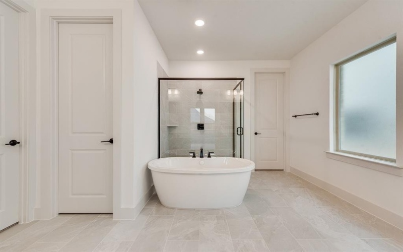 613 Cork Drive, Celina, TX 75009, 4 Bedrooms Bedrooms, ,5 BathroomsBathrooms,Residential,For Sale,613 Cork Drive,0,21145411