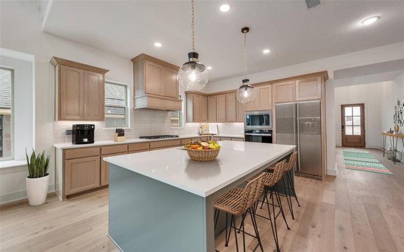 613 Cork Drive, Celina, TX 75009, 4 Bedrooms Bedrooms, ,5 BathroomsBathrooms,Residential,For Sale,613 Cork Drive,0,21145411