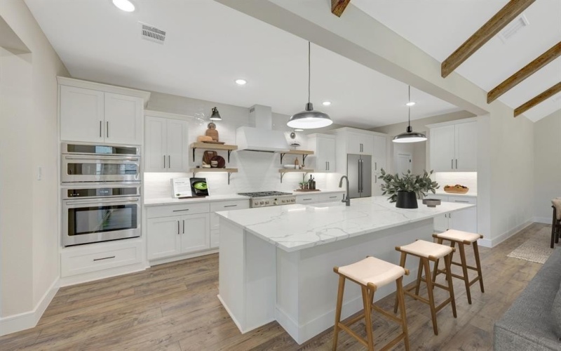 711 Emerald Heights, Lavon, TX 75166, 4 Bedrooms Bedrooms, ,3 BathroomsBathrooms,Residential,For Sale,711 Emerald Heights,0,21145447