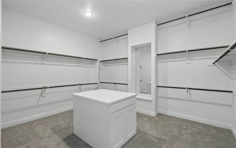 307 Trinity Court, Shady Shores, TX 76208, 4 Bedrooms Bedrooms, ,3 BathroomsBathrooms,Residential,For Sale,307 Trinity Court,0,21145568