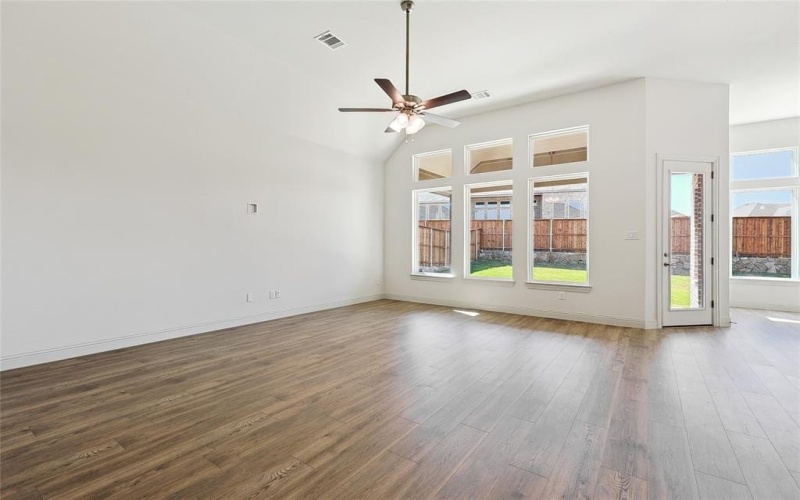 313 Trinity Court, Shady Shores, TX 76208, 3 Habitaciones Habitaciones , ,2 BañosBaños,Residential,En Venta,313 Trinity Court,0,21145611